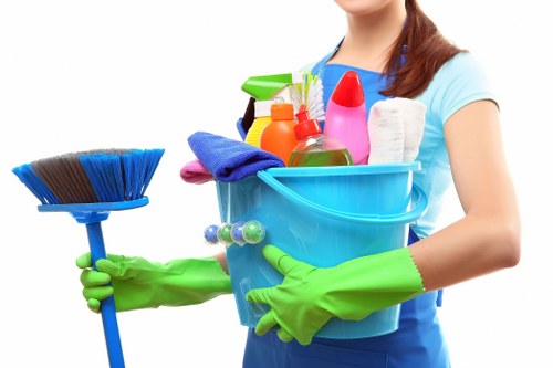 Professional end of tenancy cleaning for a BR1 rental property kitchen
